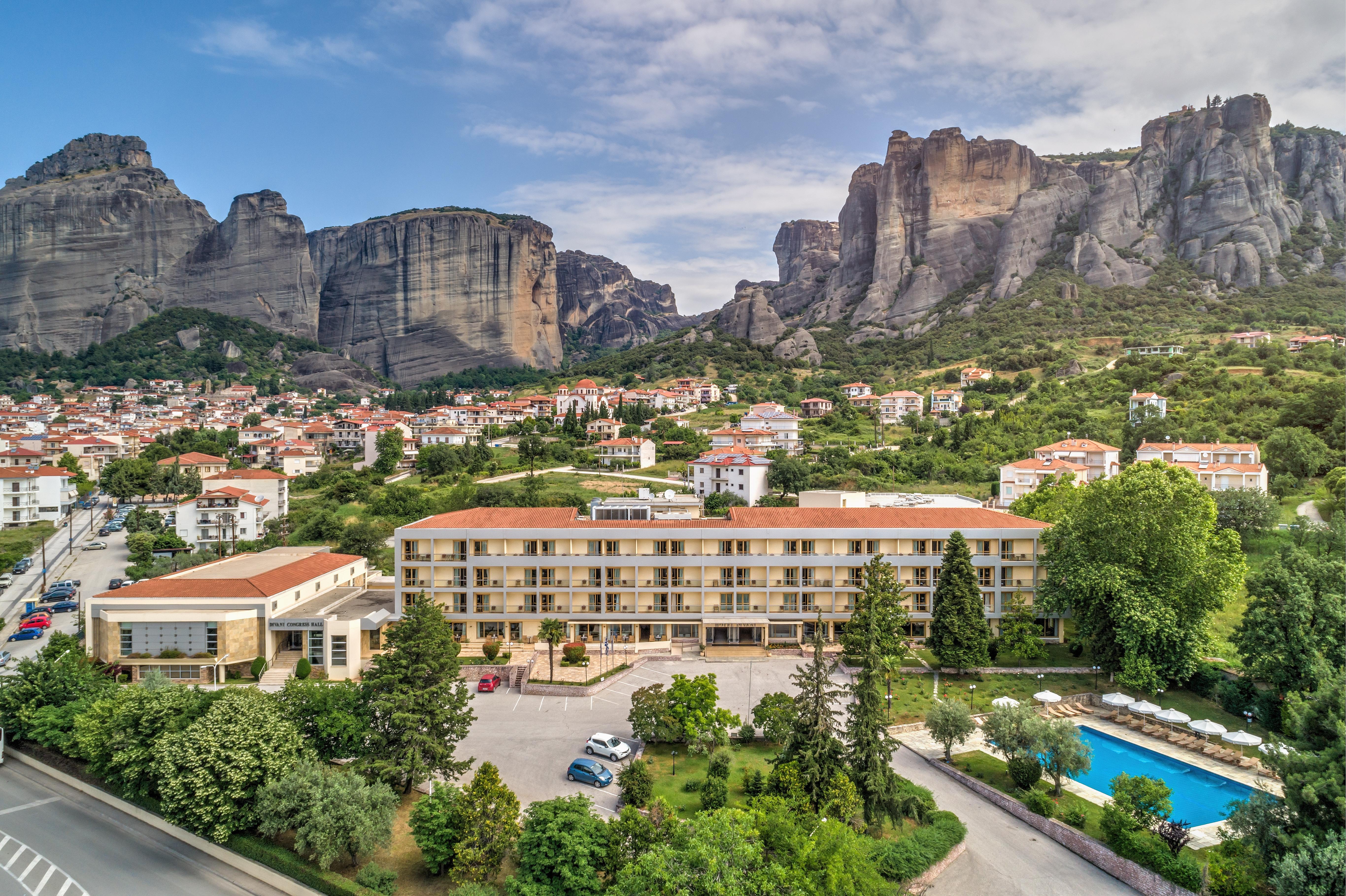 קאלאבאקה Divani Meteora Hotel מראה חיצוני תמונה